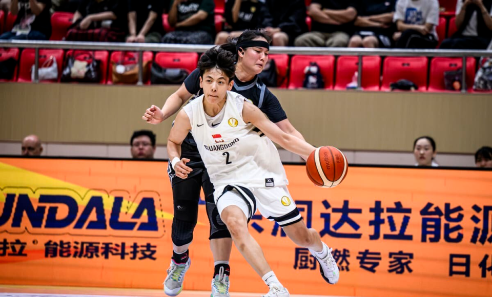 女篮的比赛, 篮板的全面, 的强势表现 女篮的比赛, 篮板的全面, 的强势表现