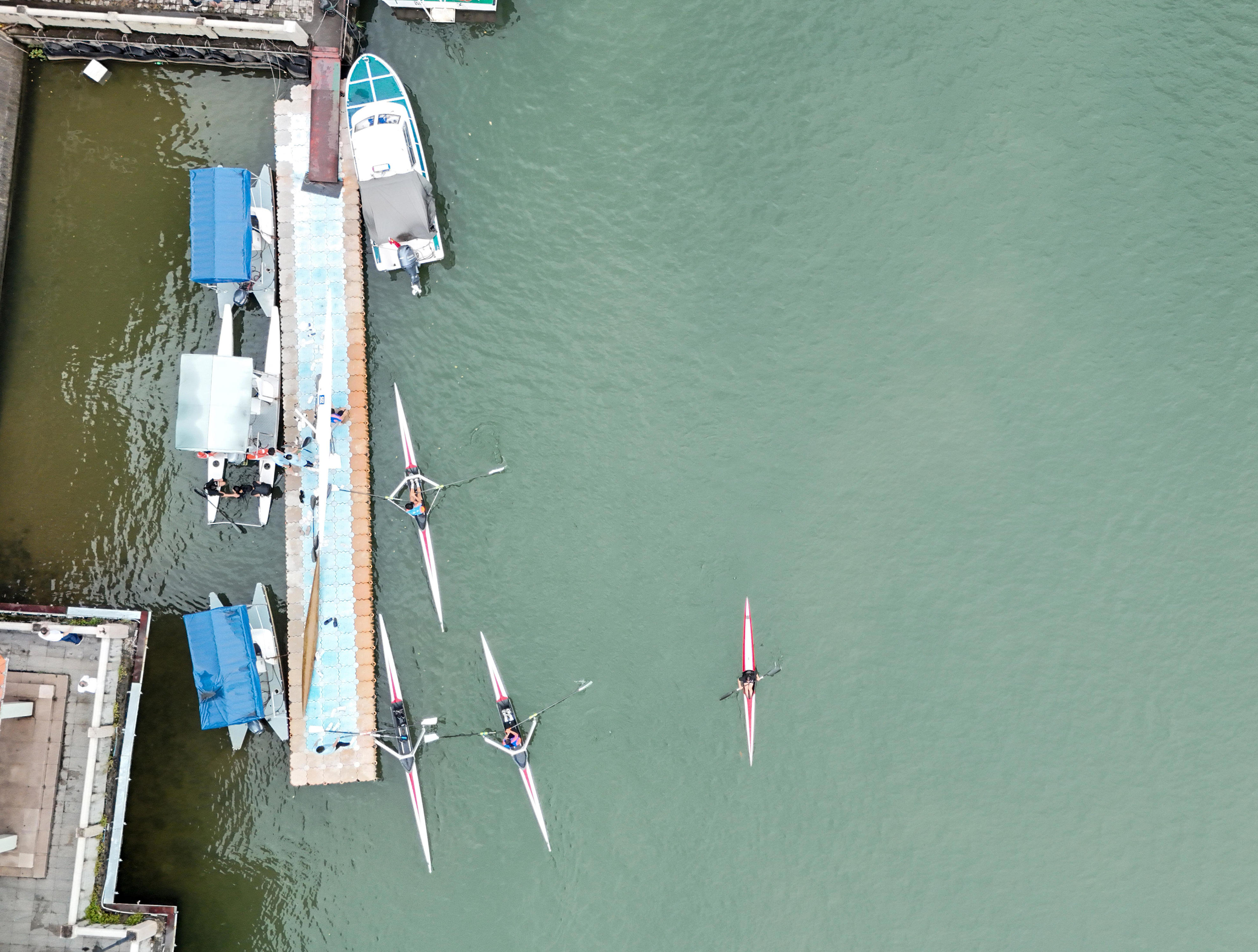 img, 及配合, 通过一个偶 img, 及配合, 通过一个偶